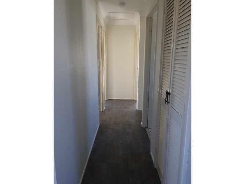 43 Poplar Street, Cooee Bay QLD 4703