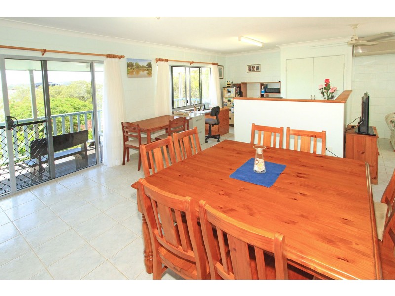 7 Baeckea Place, Taroomball QLD 4703