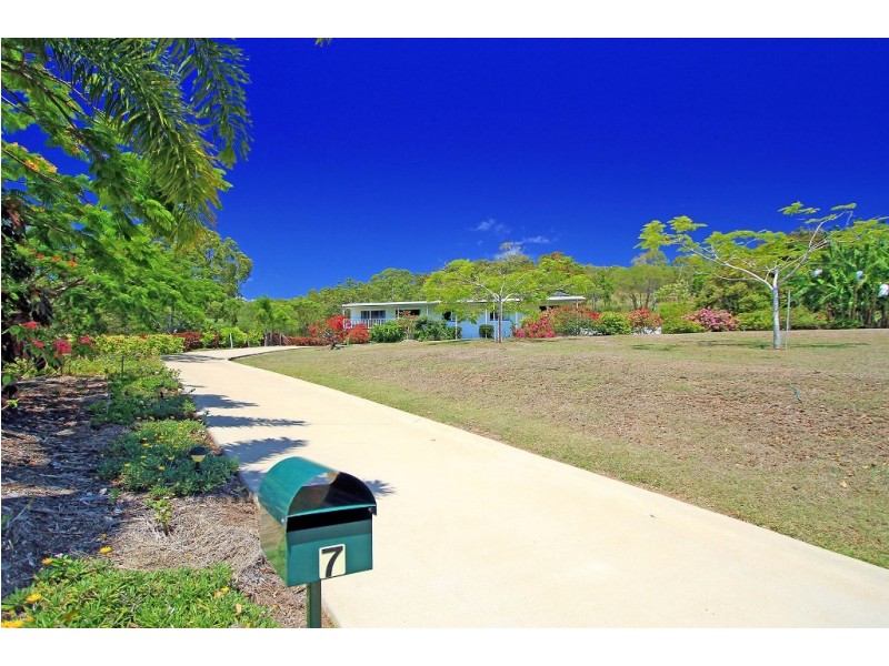 7 Baeckea Place, Taroomball QLD 4703