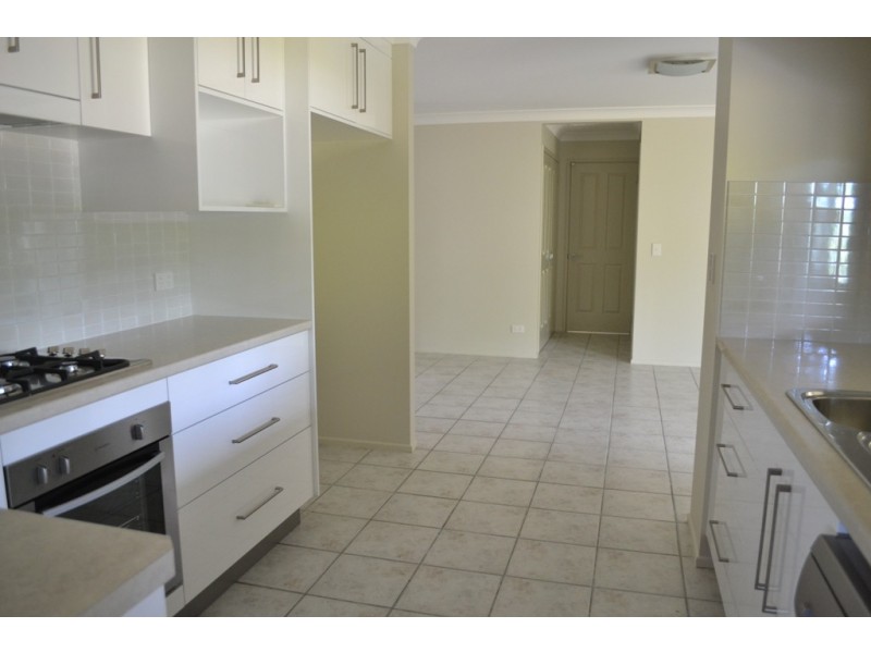 10 Lorikeet Avenue, Yeppoon QLD 4703