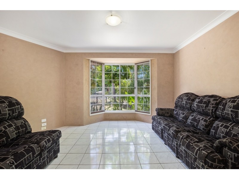 27 Gardenia Street, Kinka Beach QLD 4703