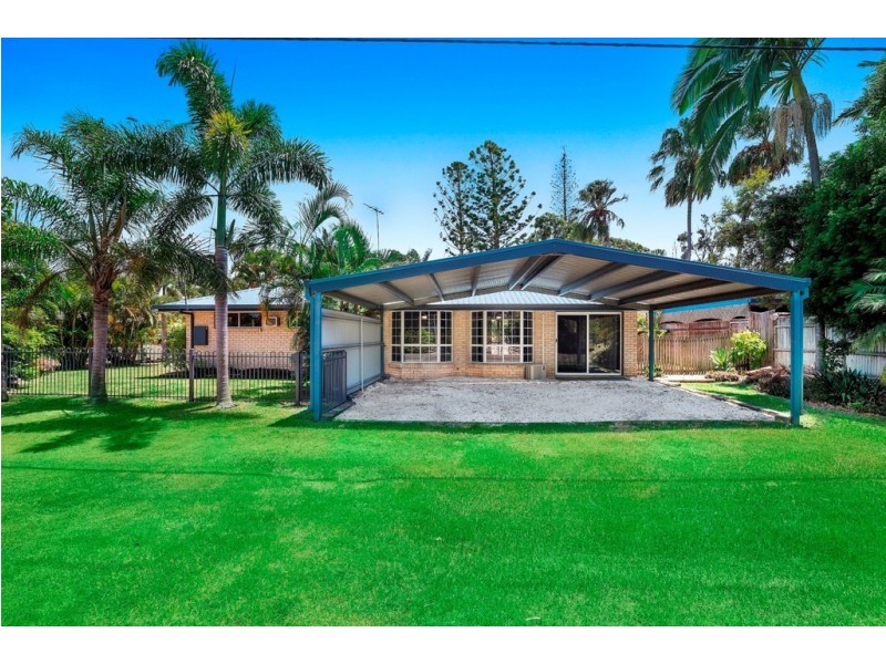 27 Gardenia Street, Kinka Beach QLD 4703