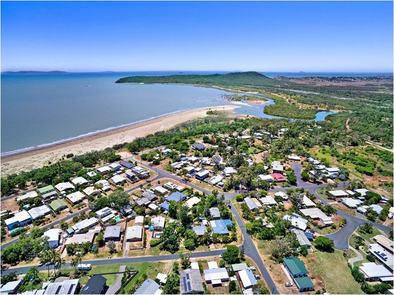 27 Gardenia Street, Kinka Beach QLD 4703