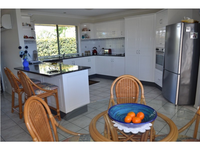 28 Banksia Place, Taranganba QLD 4703