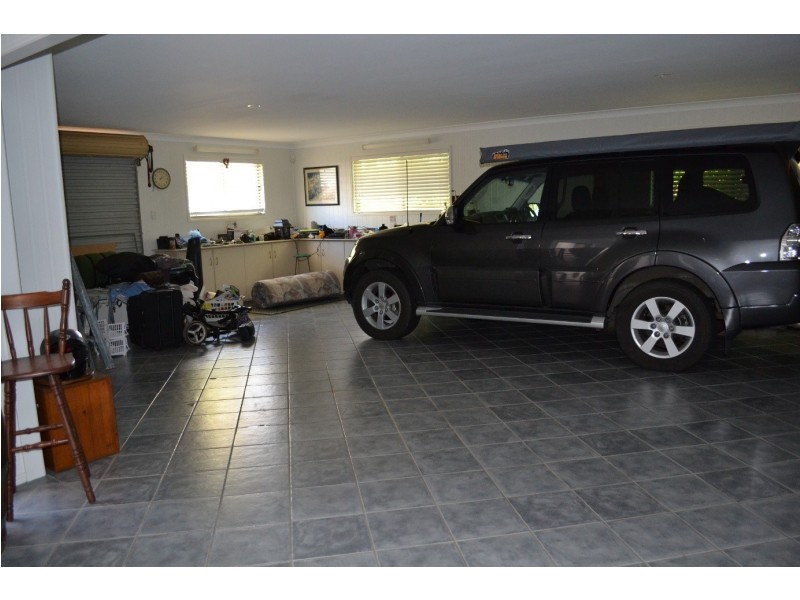 28 Banksia Place, Taranganba QLD 4703