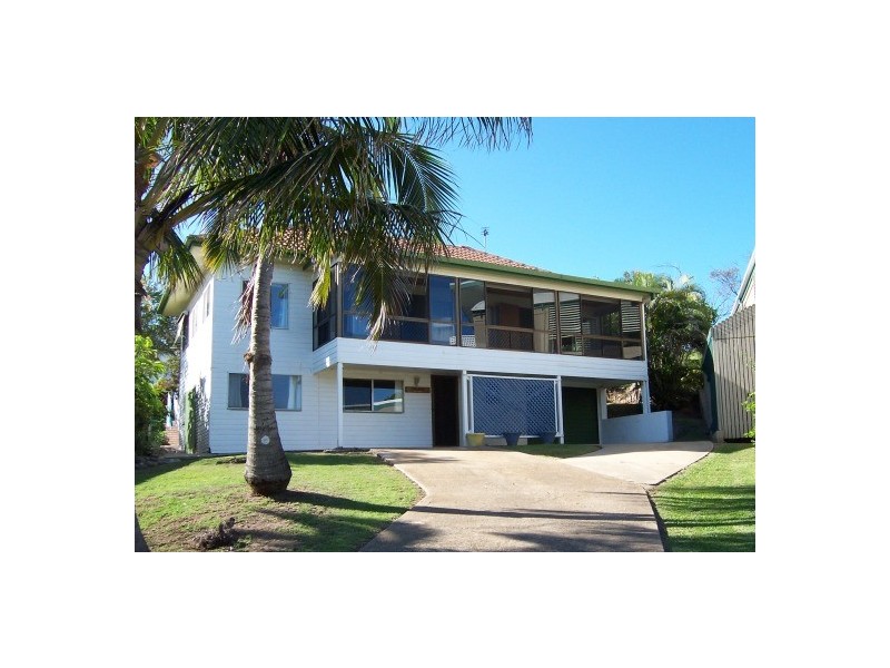 9 Ray Street, Cooee Bay QLD 4703