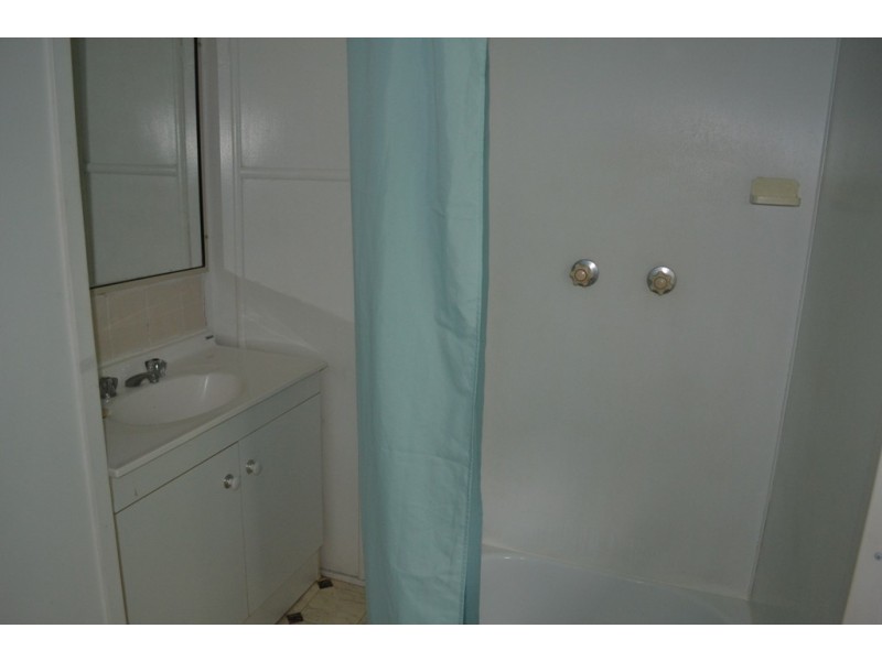 6 Meikleville Street, Meikleville Hill QLD 4703