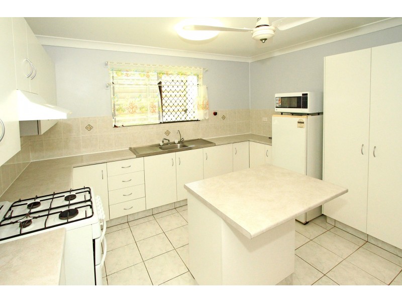 107 Hartley Street, Zilzie QLD 4710