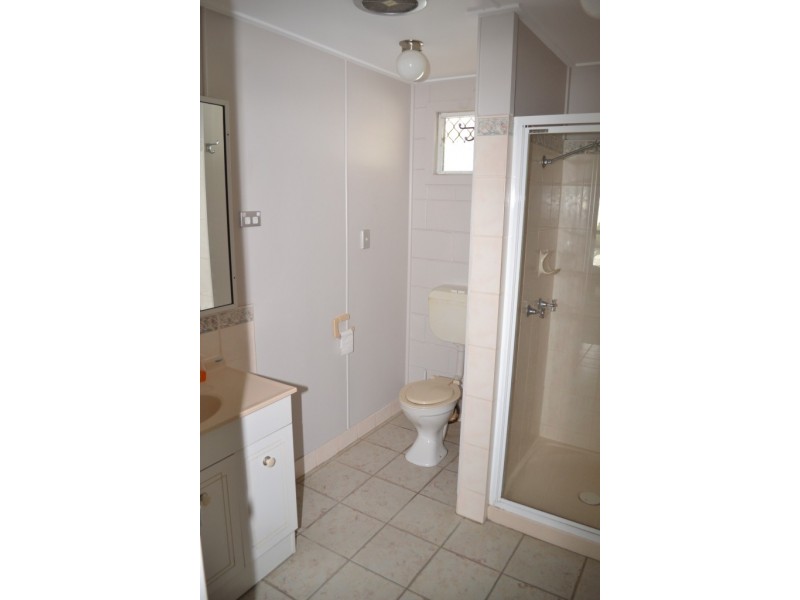 8/16 Anzac Parade, Yeppoon QLD 4703