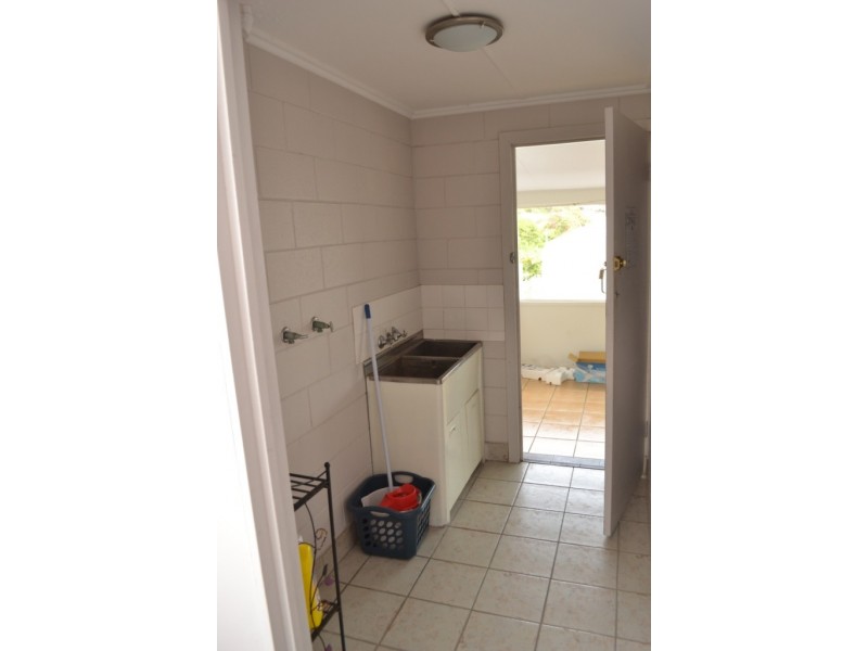 8/16 Anzac Parade, Yeppoon QLD 4703