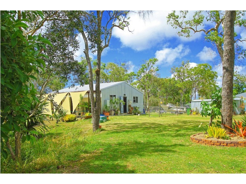 1 Crystal Court, Barmaryee QLD 4703