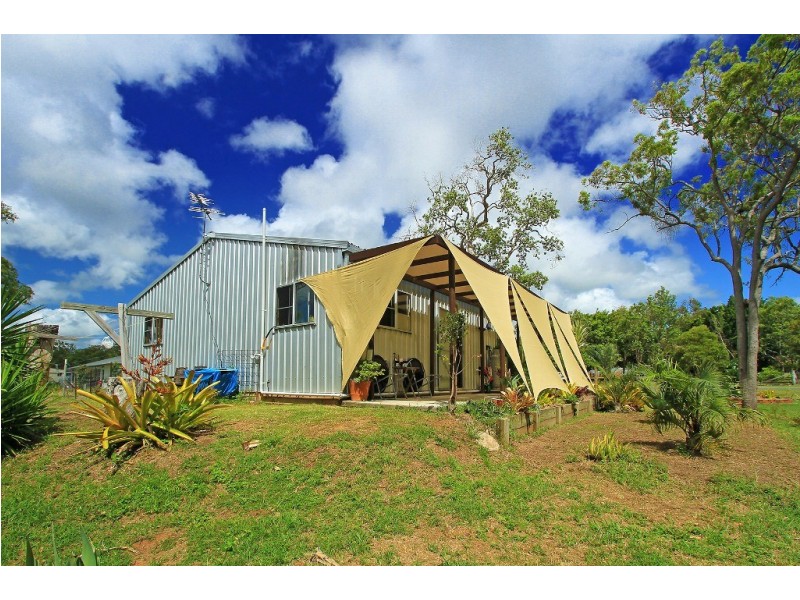 1 Crystal Court, Barmaryee QLD 4703