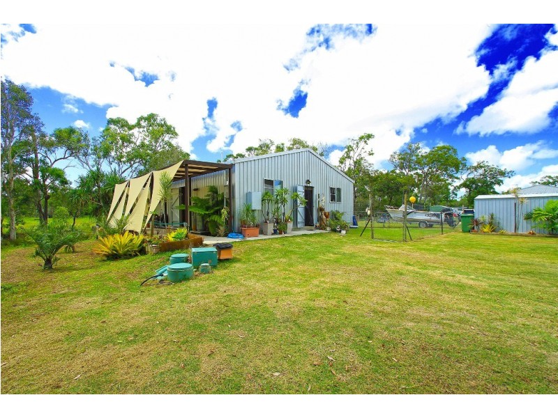 1 Crystal Court, Barmaryee QLD 4703