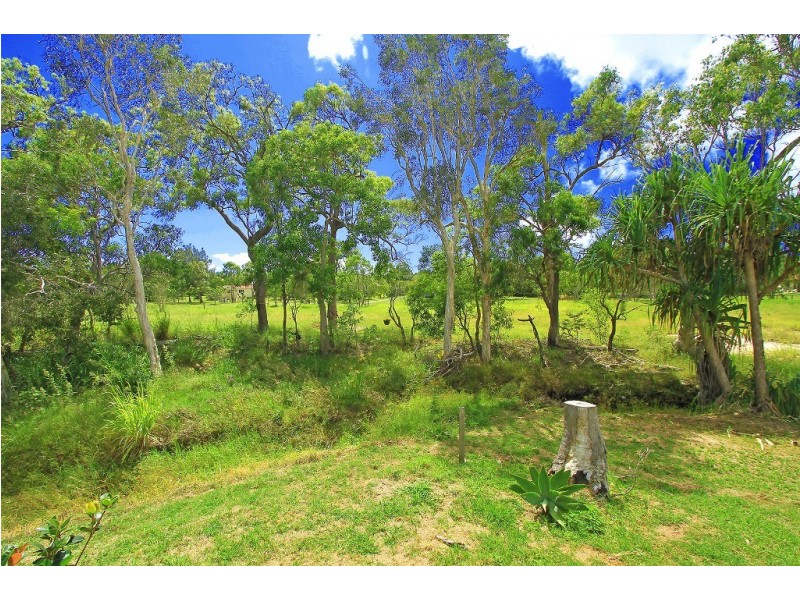 1 Crystal Court, Barmaryee QLD 4703