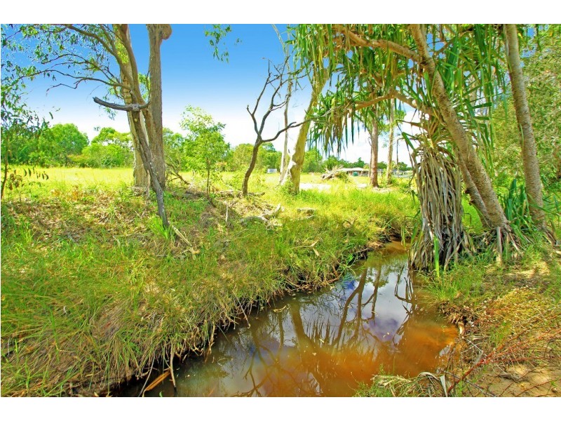 1 Crystal Court, Barmaryee QLD 4703