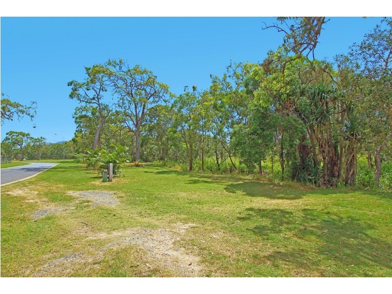 1 Crystal Court, Barmaryee QLD 4703