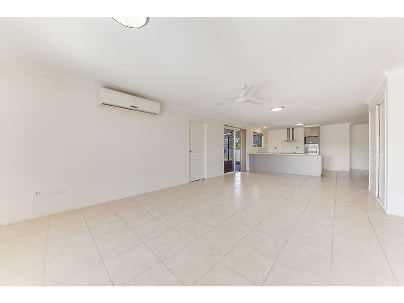 45 Robinson Street, Taranganba QLD 4703