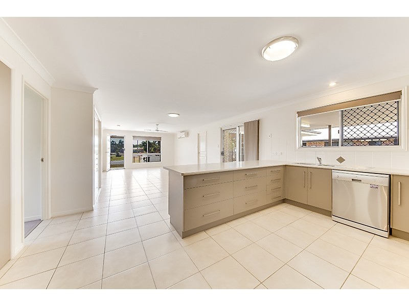 45 Robinson Street, Taranganba QLD 4703