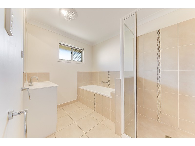 45 Robinson Street, Taranganba QLD 4703