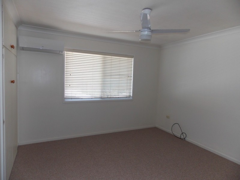 84 The Esplanade, Lammermoor QLD 4703