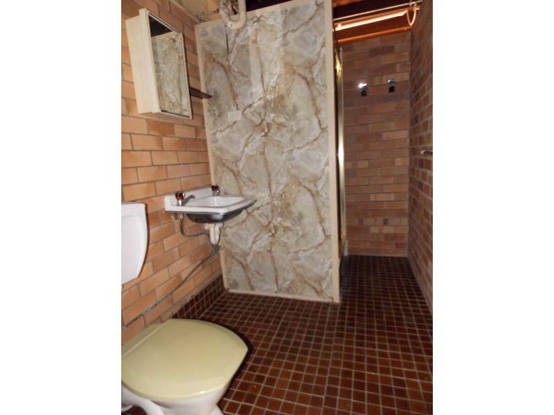 84 The Esplanade, Lammermoor QLD 4703