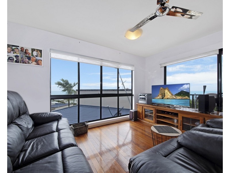 3/32 Kerr Street, Meikleville Hill QLD 4703