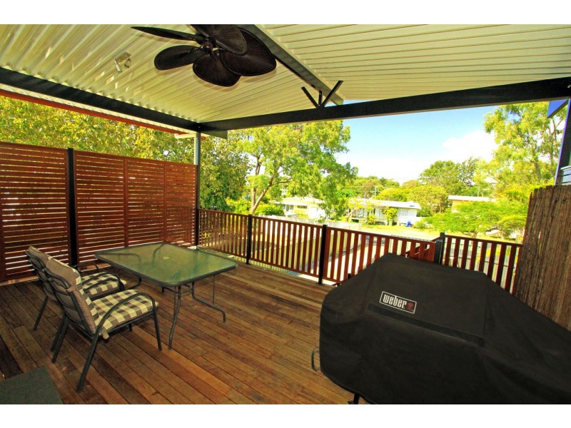 8 Poplar Street, Cooee Bay QLD 4703