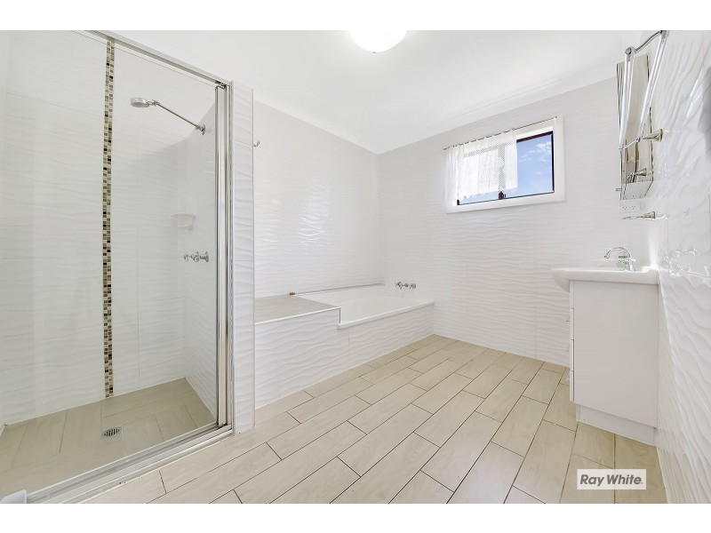 13 Rawlings Street, Yeppoon QLD 4703