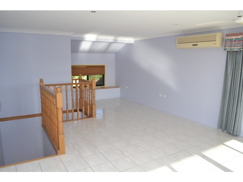 4 Lakeview Circuit, Mulambin QLD 4703