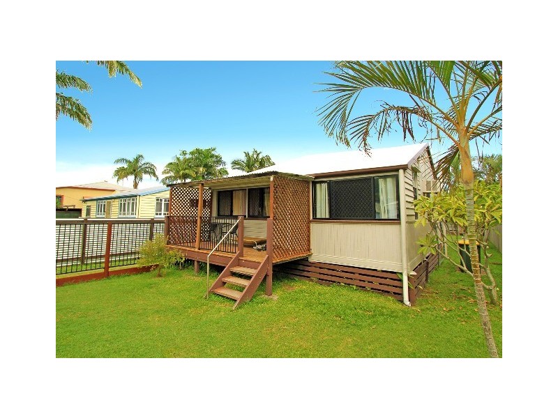 18 Spring Street, Yeppoon QLD 4703