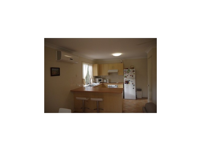 7/24 Gregory Street, Cooee Bay QLD 4703