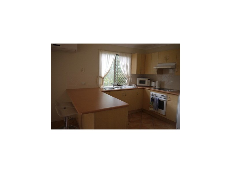 7/24 Gregory Street, Cooee Bay QLD 4703