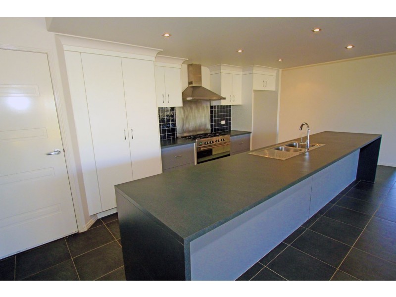 31 Saltwater Court, Mulambin QLD 4703