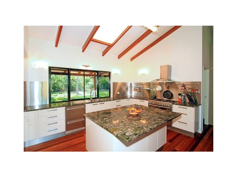 76 Preston Road, Adelaide Park QLD 4703