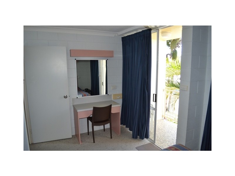 Unit 9, 18/20 Endeavour Inn, Hill Street, Emu Park QLD 4710