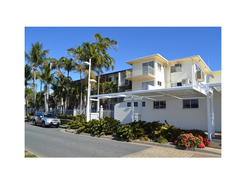 Unit 9, 18/20 Endeavour Inn, Hill Street, Emu Park QLD 4710