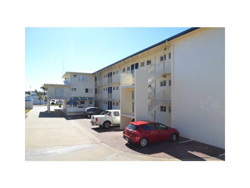 Unit 9, 18/20 Endeavour Inn, Hill Street, Emu Park QLD 4710