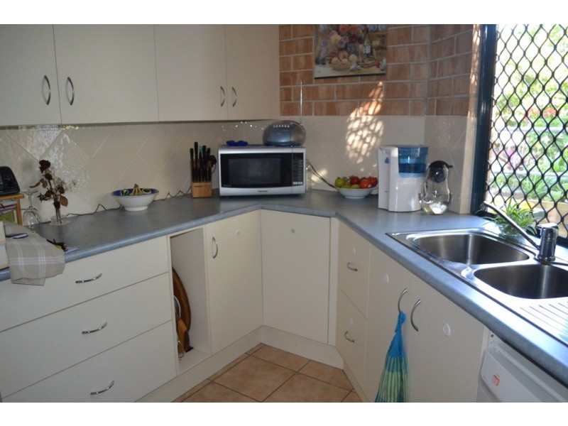 1/9 Coxwold Place, Pacific Heights QLD 4703