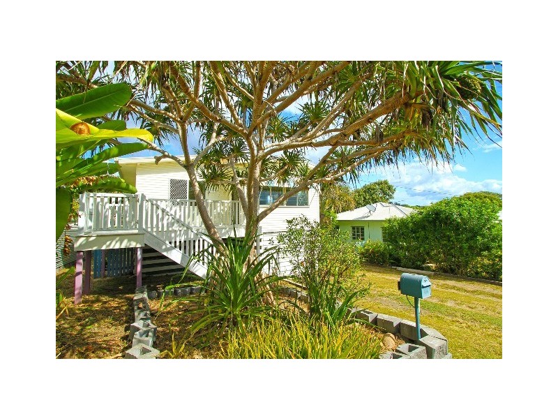 10 Cathne Street, Cooee Bay QLD 4703