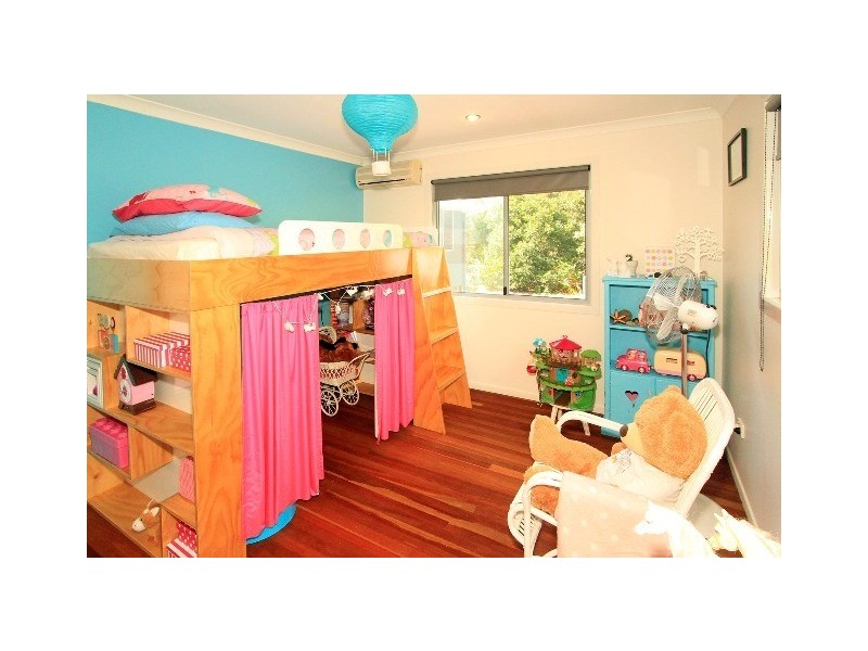 20-22 Bernborough Drive, Barmaryee QLD 4703