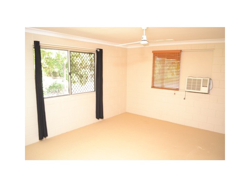 Unit 4, 35 Adelaide Park Road, Yeppoon QLD 4703