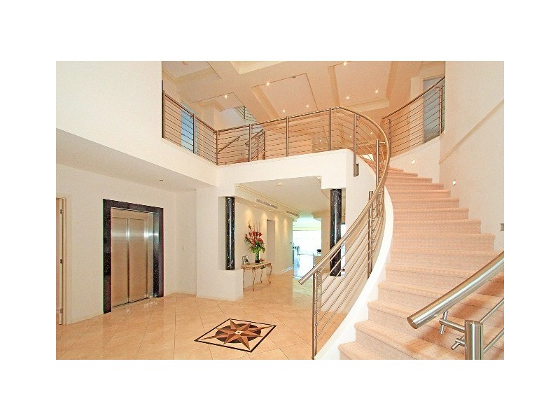 30 Rosslyn Street, Rosslyn QLD 4703