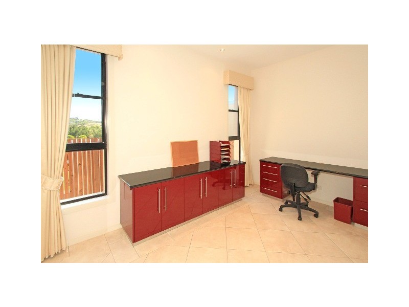 30 Rosslyn Street, Rosslyn QLD 4703