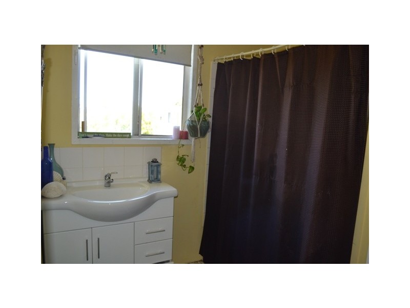 11 Marina Avenue, Taranganba QLD 4703