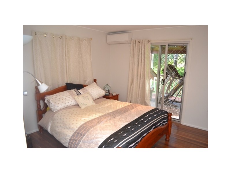 25 Stones Road, Woodbury QLD 4703