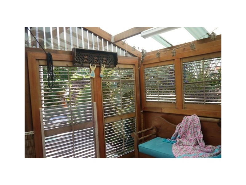 10 Crayke Court, Pacific Heights QLD 4703
