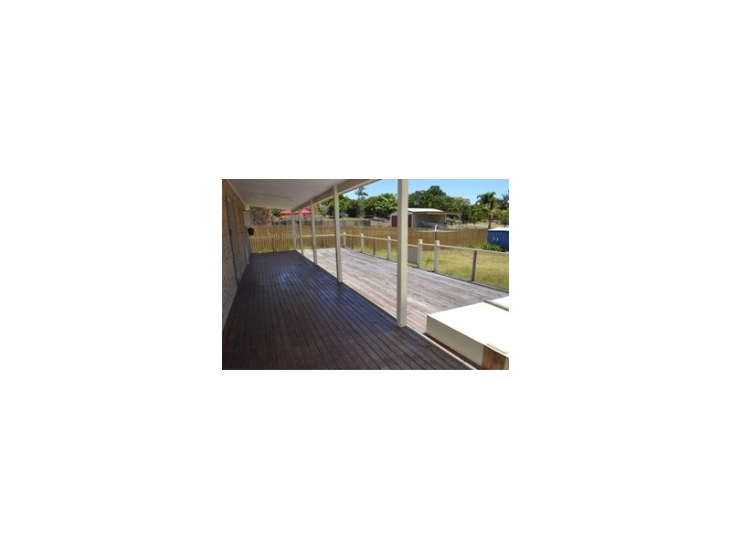 20 Larnach Street, Emu Park QLD 4710