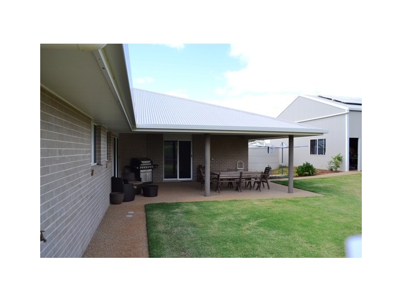 7 Mountain View Drive, Yeppoon QLD 4703