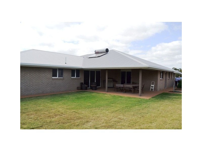 7 Mountain View Drive, Yeppoon QLD 4703