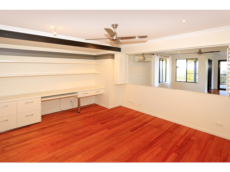 Unit 3, 203 Matthew Flinders Drive, Cooee Bay QLD 4703